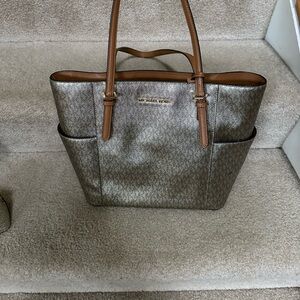 Michael Kors gold and Tan Shoulder Bag with Metallic Finish